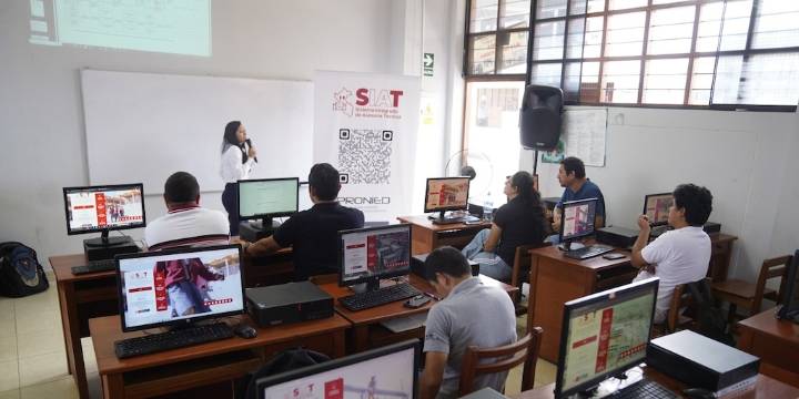Minedu lanza SIAT, la nueva plataforma digital para agilizar expedientes técnicos de infraestructura educativa en todo el país