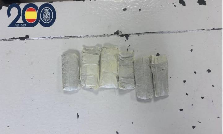 Cuatro detenidos al intentar meter casi 100 gramos de hachís en el CIE de Murcia