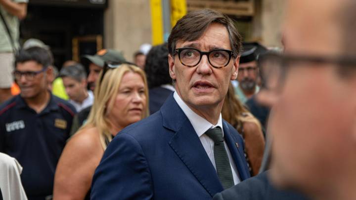 Illa defiende "una Cataluña de todos, con Puigdemont" y promete llegar "hasta el final por la convivencia"