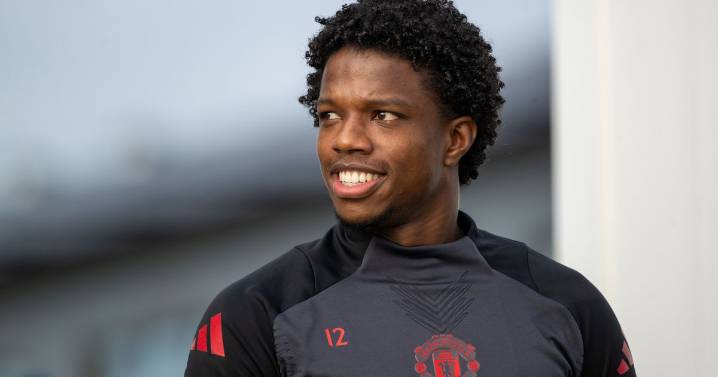 Ruben Amorim welcomes 'bomb squad' member back into Manchester United first