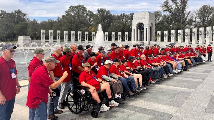 Veterans embark on journey to visit Washington, DC memorials