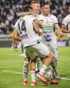 Once Caldas resistió con un hombre menos y celebró en casa frente a Deportivo Pereira