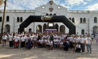 Participan más de 300 docentes y estudiantes en carrera recreativa