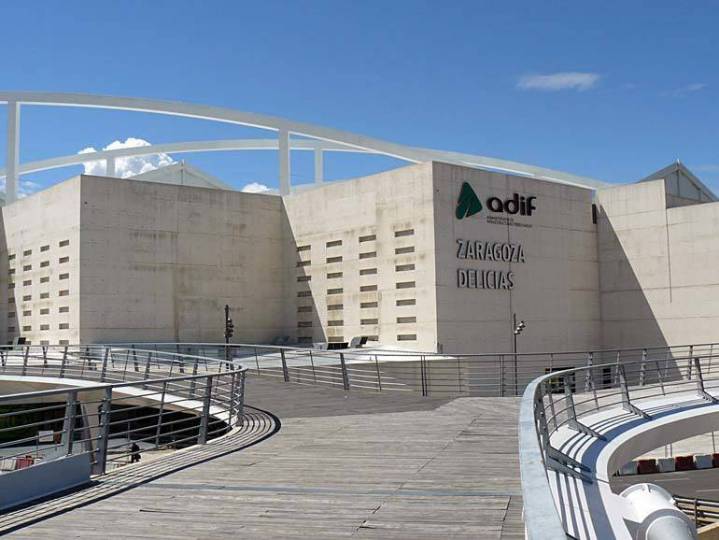 Más opciones para esquiar en el Pirineo: vuelve el AVE de fin de semana entre Huesca y Madrid