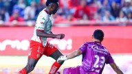 Necaxa sufre bajas importantes: Diber Cambindo y Ricardo Monreal suspendidos tras expulsiones en la Jornada 7