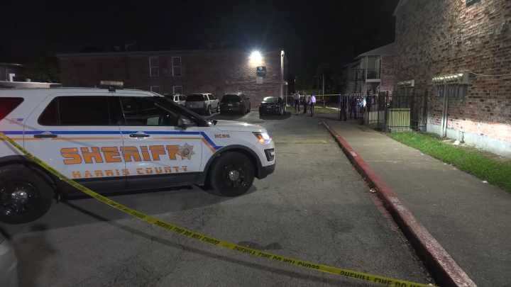 Dice game ends with one male shot, killed in NE Harris County, sheriff's office says