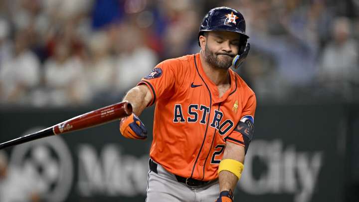 Astros receive injury scare as 9-time All-Star Jose Altuve leaves game with right foot discomfort