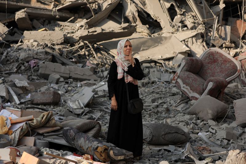 Gazans flee Israeli bombardment as Rubio meets Netanyahu in Jerusalem