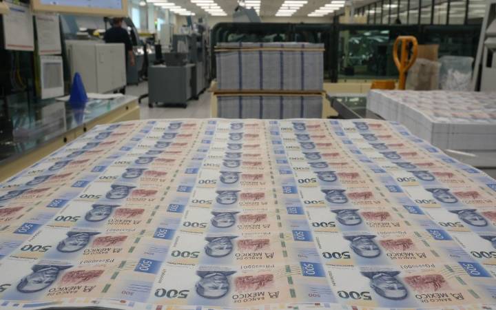 Estados Unidos llama a banqueros de México a combatir las finanzas de los cárteles