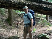 Sintió un dolor agudo en su pantorrilla mientras caminaba en un bosque y vivió una pesadilla: "Pensé que nunca iba a salir de allí"