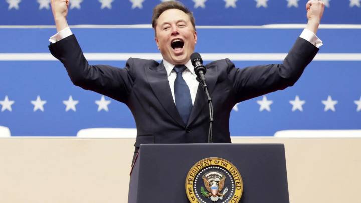 Tesla pagaría 85.500 millones de euros a Elon Musk para que se centre en la compañía