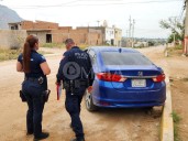 Agentes de la SSPE aseguran a sujeto y recuperan vehículo robado tras persecución