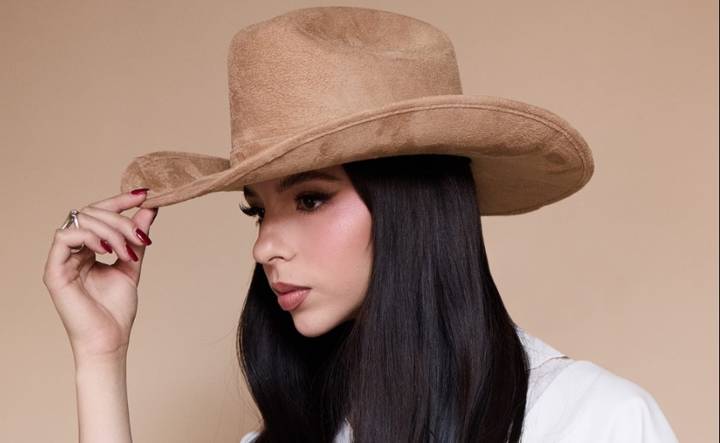 ¿Ángela Aguilar o Selena? Una comparación que genera debate