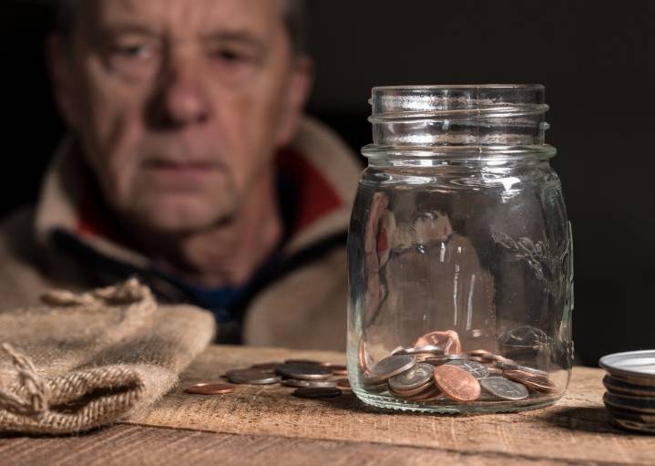 Los adultos mayores son cada vez más pobres en EE.UU.