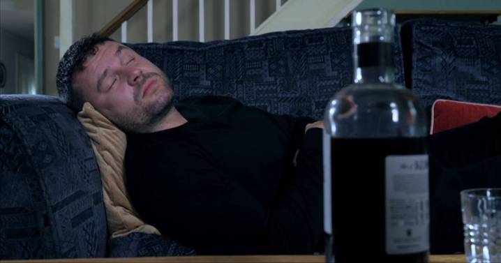 ITV Emmerdale fans 'spot clue' to who saves Mackenzie and Aaron from John Sugden