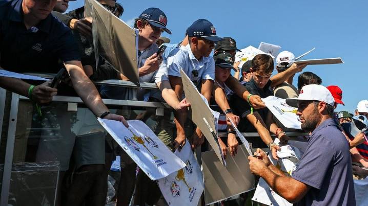 Ryder Cup practice round tickets see drop in price