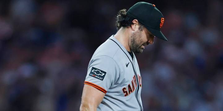 Robbie Ray struggles, Giants lose to Dodgers
