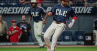 Guardians remain tied in the AL Central after 7
