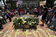 Exigen reinstalar esculturas de Fidel Castro y 'El Che'