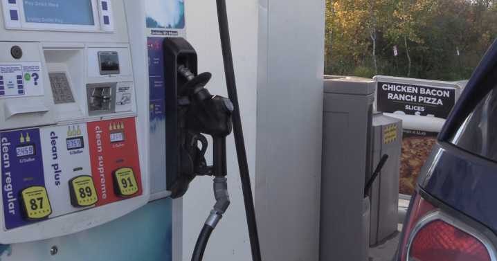Gas prices continue to trend downwards