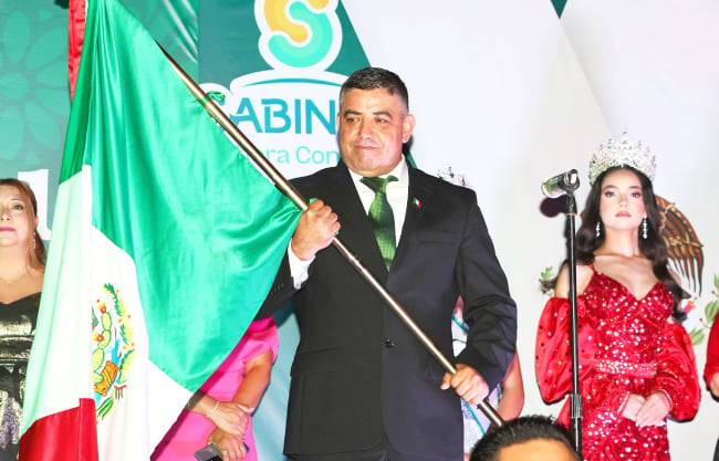 Grita alcalde Chano Díaz ¡Viva México!