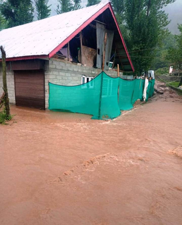 Jammu Kashmir: Floods Claim 150 Lives, Leave 178 Injured and 33 Missing