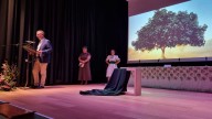 Quintana destaca en la Feria del Higo de Almoharín la importancia de un cultivo que ha sabido conjugar tradición e innovación