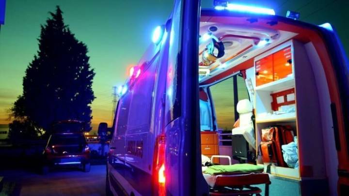 Muere un joven tras ser hallado tirado en una calle desangrado con puñaladas