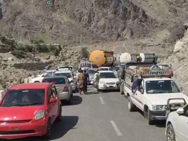Protesters block Karakoram Highway over dam land compensation