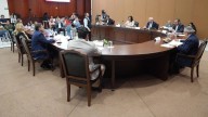 Proponen facilitar acceso a la educación para adolescentes y jóvenes con hijos