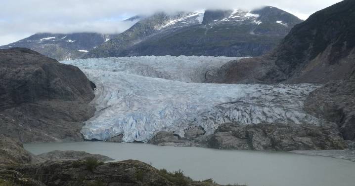 Arizona hiker dead after fall: Alaska's Mendenhall Glacier