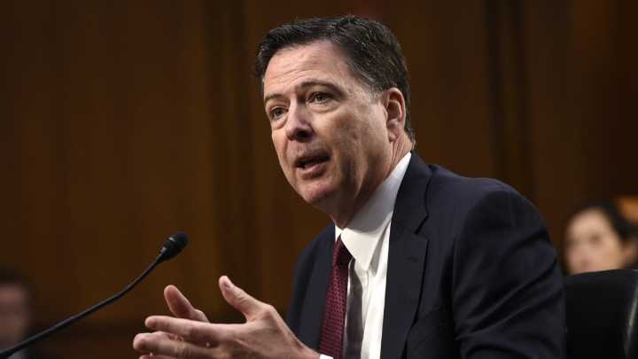 En medio de presiones de Donald Trump contra sus rivales, imputan al exdirector del FBI James Comey, quien investigó la campaña presidencial de 2016