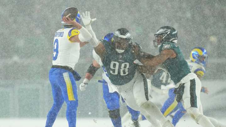 This out-of-shape Eagles D-lineman can save Adoree Jackson from Rams' QB