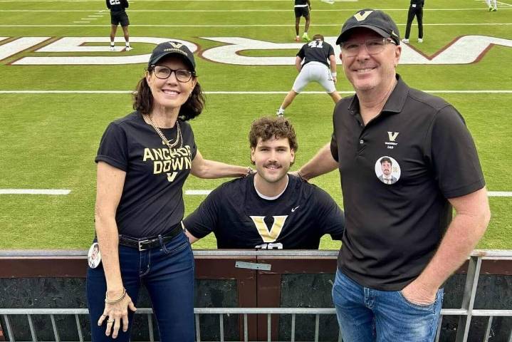 Buc-ee's, BBQ and Broadway: How the parents of Vanderbilt's Australian punter are living their best life
