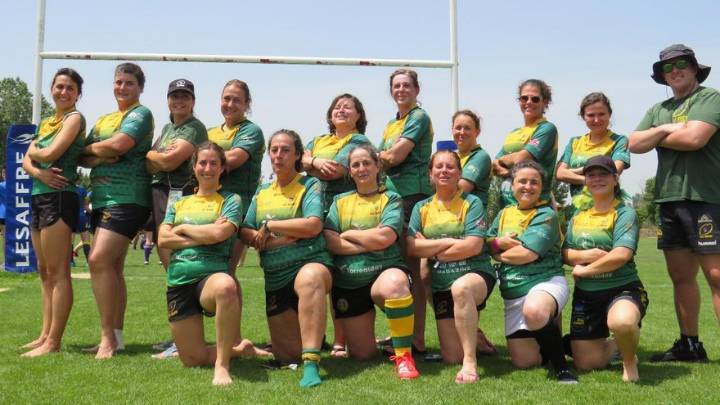 "All-Quelarre", jugadoras, delegadas, entrenadoras y directivas para componer el "gran grupo humano" del rugby femenino de Llanera