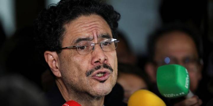 Iván Cepeda se pronunció tras las acusaciones que lo califican de “guerrillero”: “Termina en atentados políticos y muertes”