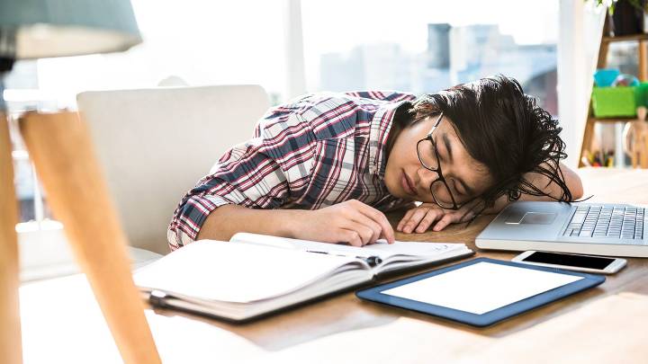 When do Georgians feel most drained? Study reveals the exact time