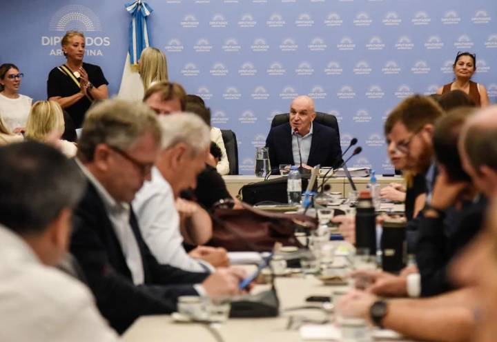 En medio del pedido de auxilio a Trump, Diputados inicia el debate por el Presupuesto 2026