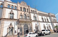 Casi termina con su vida por violencia en el Central