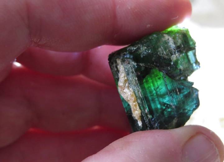 How to go rockhounding for Maine gems and crystals