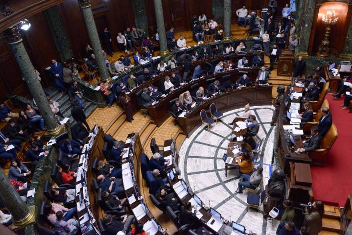 Con ocho meses de demora. La Legislatura porteña aprobó una moratoria para deudores tributarios que impulsó Jorge Macri