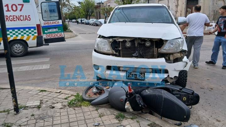 Dos mujeres trasladadas al hospital tras violenta colisión