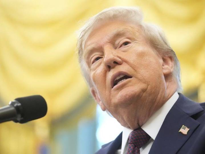 Appeals court stops Trump's bid to deport Venezuelans with wartime law