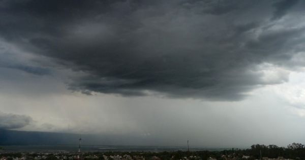 [ATENCIÓN] Terrible alerta por fuertes tormentas en varias provincias: ¿Llega a Salta?