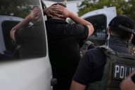 More than 400 arrests made in Chicago, immigration official says