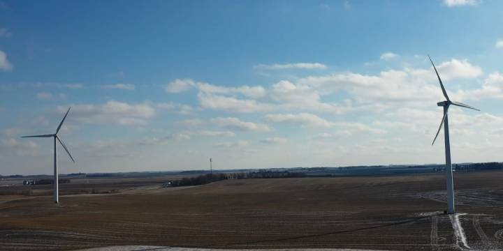 Iowa utilities must ‘rapidly’ make use of Biden-era renewable credits to reach emissions goals