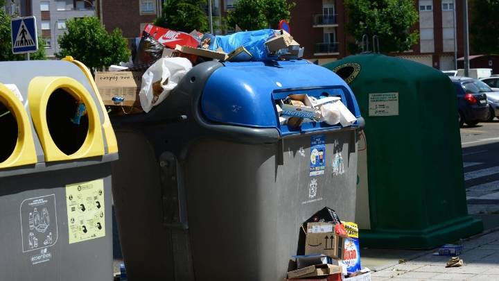 Nuevo varapalo judicial al Ayuntamiento de León: el TSJ anula la tasa de basura de 2025