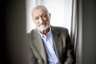 Arturo Pérez-Reverte: "La Monarquía, la Guardia Civil y el fútbol es lo único que une a los españoles. Nos han llenado de complejos y manipulaciones"