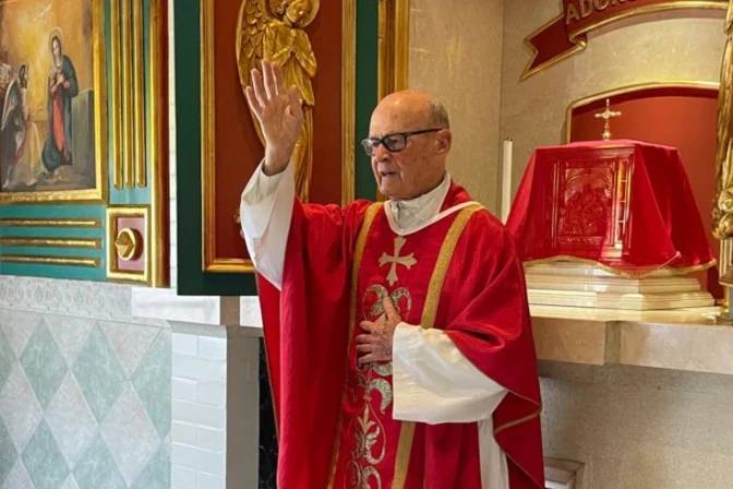 94-year-old priest: ‘I don’t want to be a has-been priest; I’m still a disciple’