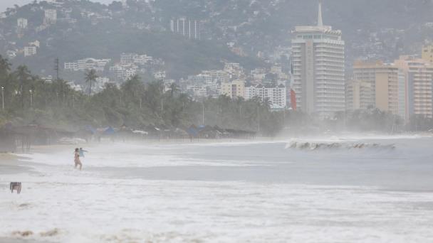 La tormenta Narda evoluciona a huracán de categoría 1 en el Pacífico mexicano